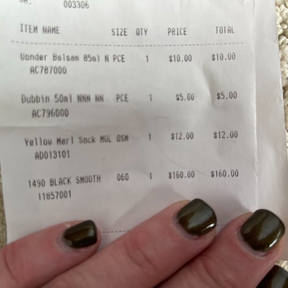 Doc Martens 1490, smooth black. Barely worn. Box, receipt, and leather care - Picture 4 of 6